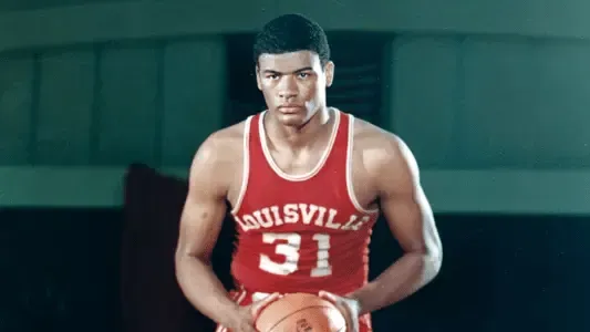 Wes Unseld sous le maillot de l'université de Louisville